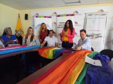 Acto Inaugural y sesión Solemne del Orgullo Guayaquil 2017 - Gay Pride Ecuador 13