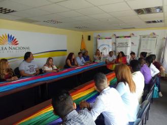 Acto Inaugural y sesión Solemne del Orgullo Guayaquil 2017 - Gay Pride Ecuador (2)