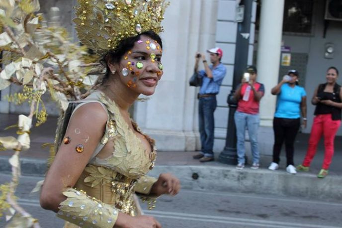 Diane Rodriguez - transgenero - Orgullo Guayaquil - Gay pride Guayaquil - Orgullo LGBT Gay Ecuador Guayaquil 2015 - Orgullo y Diversidad Sexual (196)